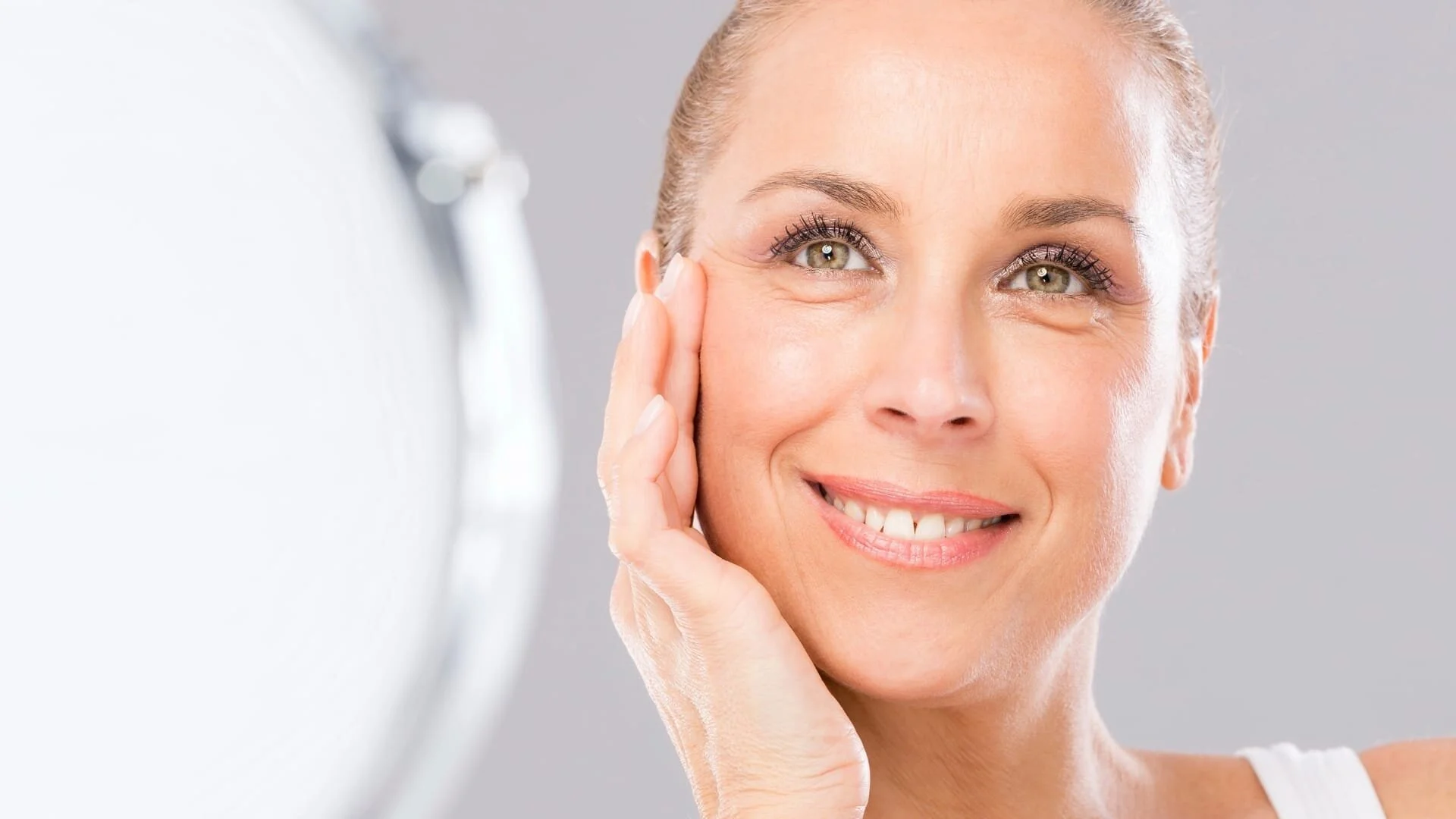Microneedling+anti-aging+procedure+in+Naples,FL Aging Meets Its Match with Microneedling